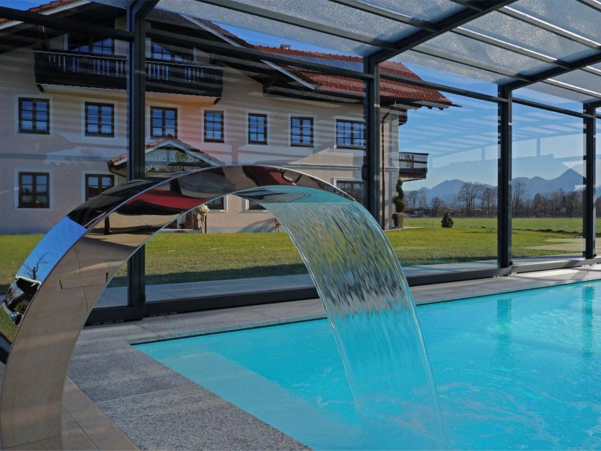Alluring Holiday Home In Ubersee With Whirlpool Esterno foto