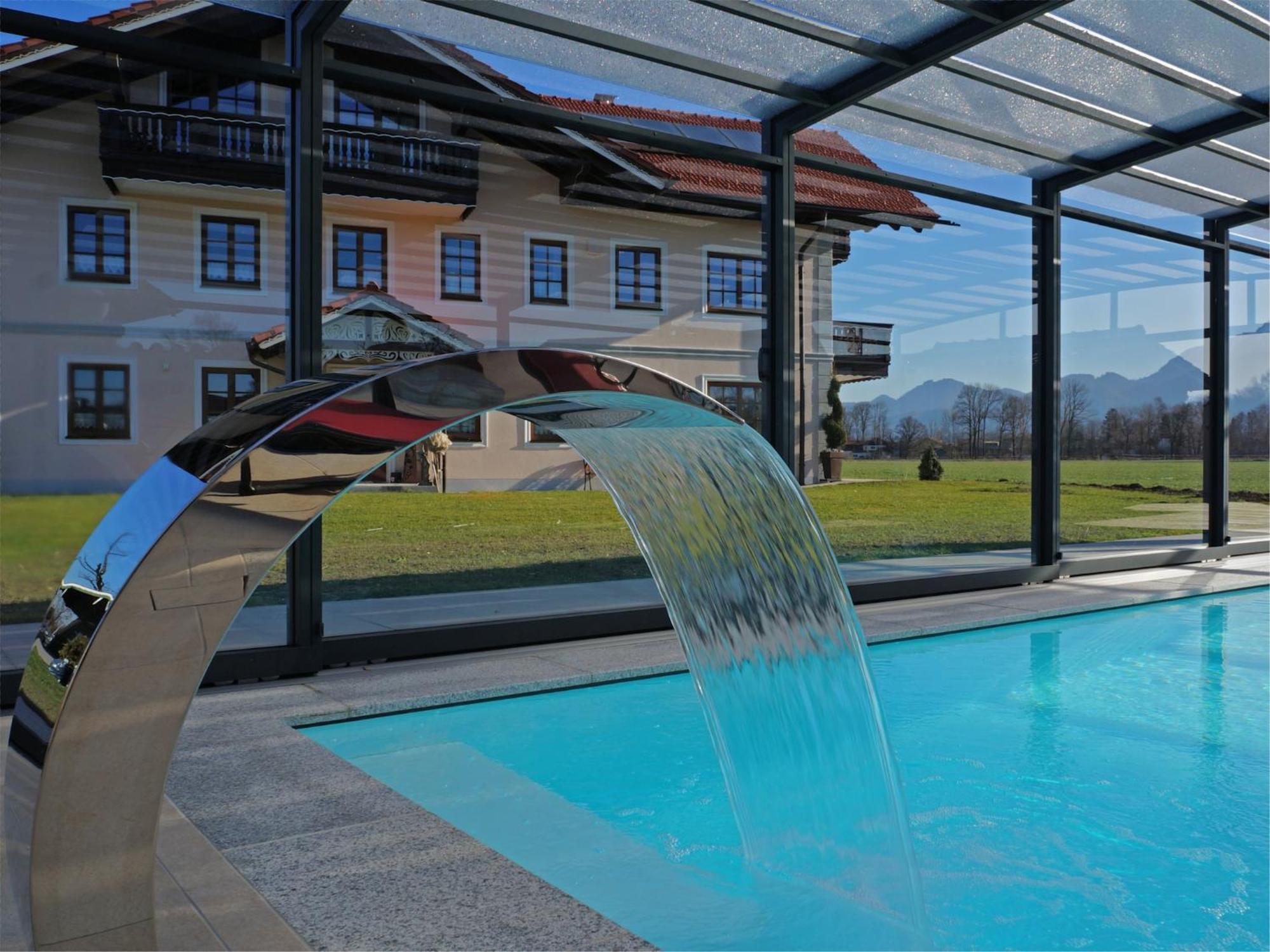 Alluring Holiday Home In Ubersee With Whirlpool Esterno foto
