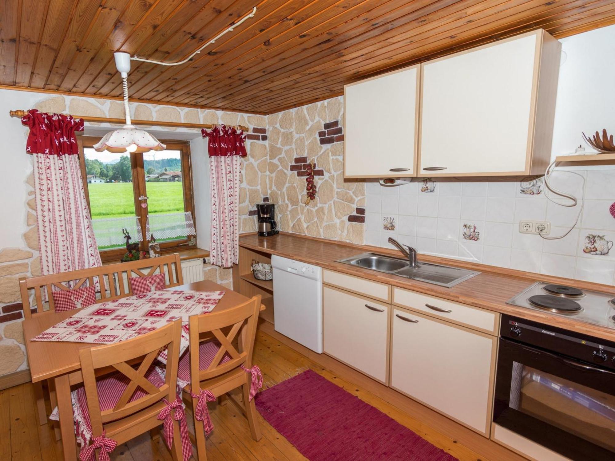 Alluring Holiday Home In Ubersee With Whirlpool Esterno foto